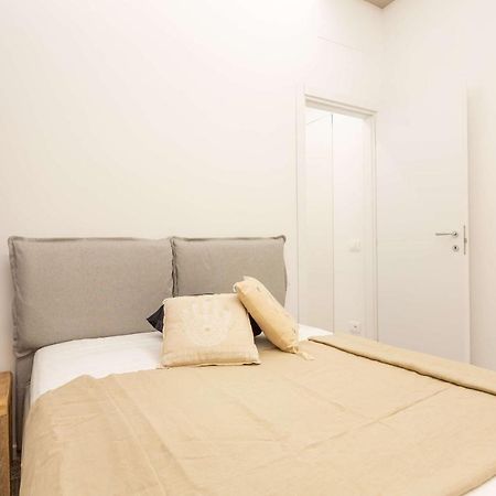 Moa43-Loreto-Duomo - Athens House - Luxury Милан Экстерьер фото