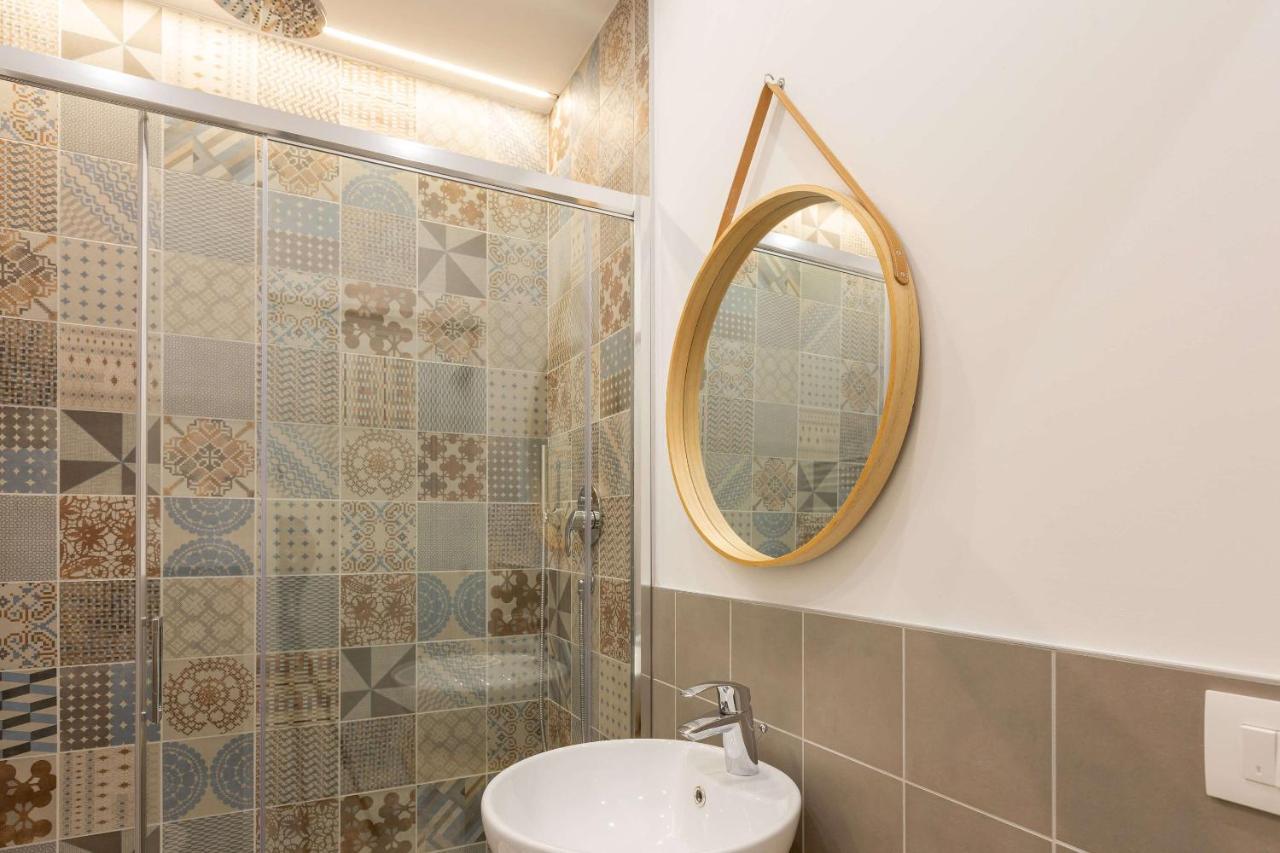 Moa43-Loreto-Duomo - Athens House - Luxury Милан Экстерьер фото